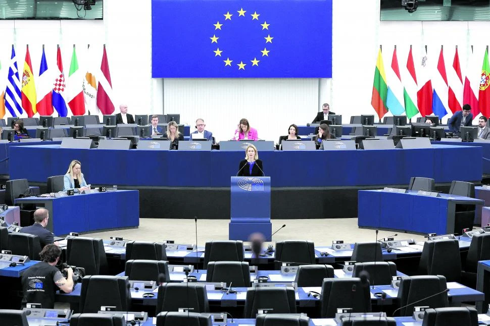 URGENCIA. La UE reclama un compromiso y una lucha mundial contra el extremismo y los regímenes autoritarios en todos los países.  afp