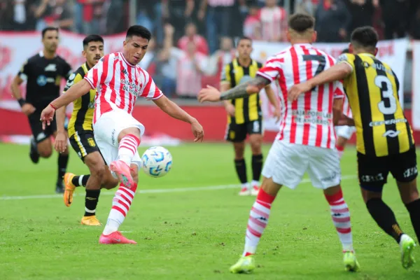 En La Ciudadela, San Martín de Tucumán sintió el rigor de un torneo cada vez más calculado