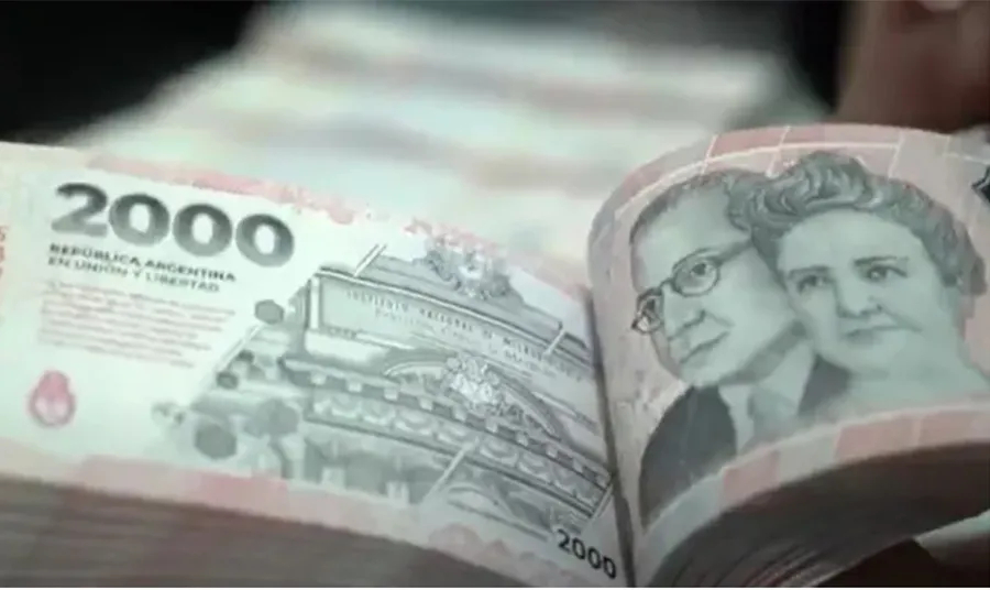 Crece el crédito nominado en pesos: más demanda de los préstamos personales