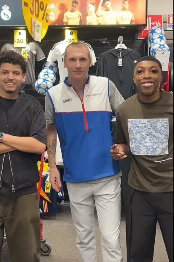 De salir campeón del mundo con Messi a ser vendedor en una tienda de indumentaria deportiva: el gran cambio de un ex Barcelona