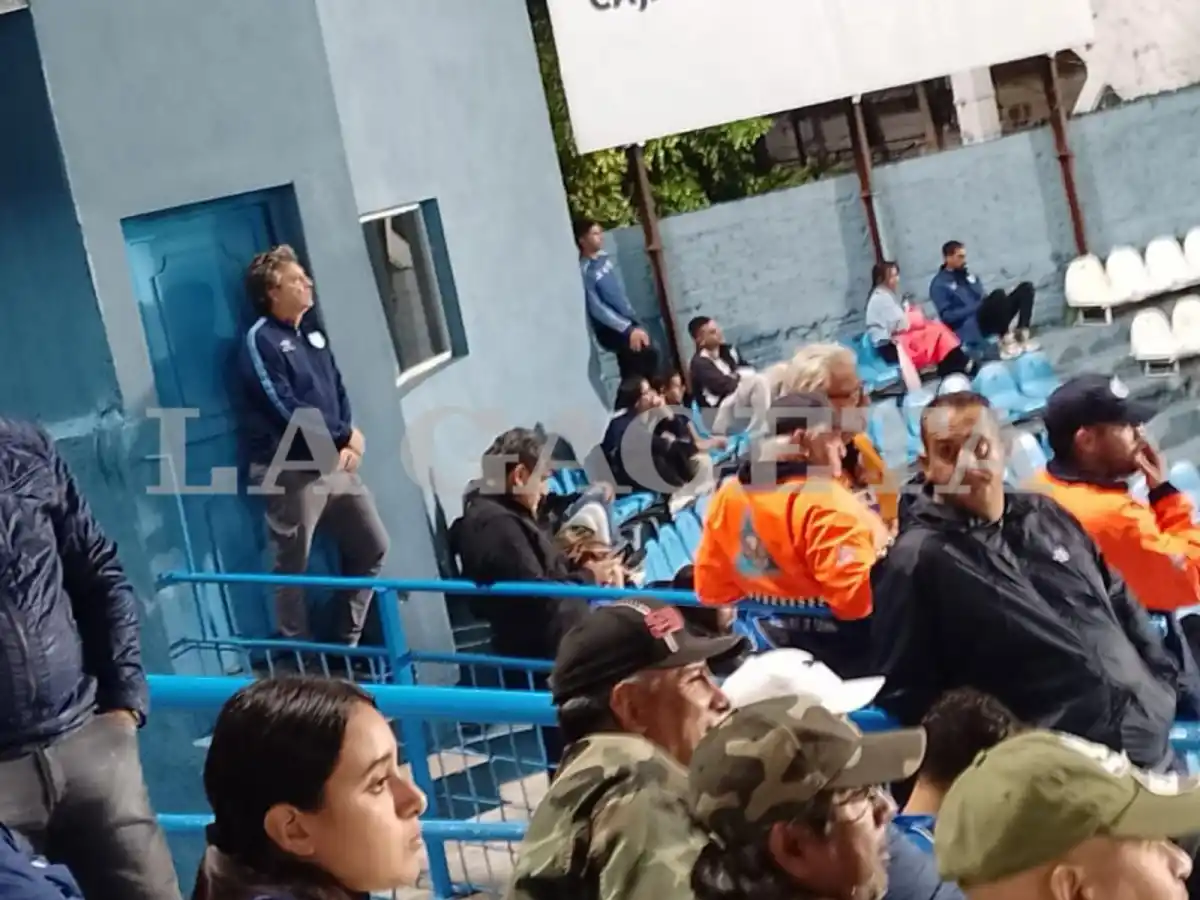 Velas, habanos, limpiezas de energía y una presencia enigmática en el triunfo de Atlético Tucumán