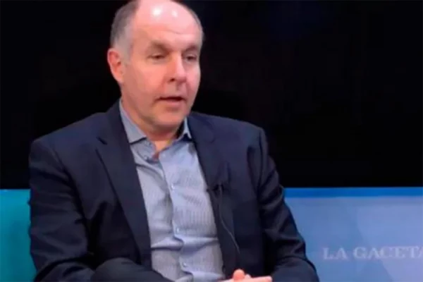 Claudio Viña propone triplicar la renta vitalicia para ex combatientes de Malvinas