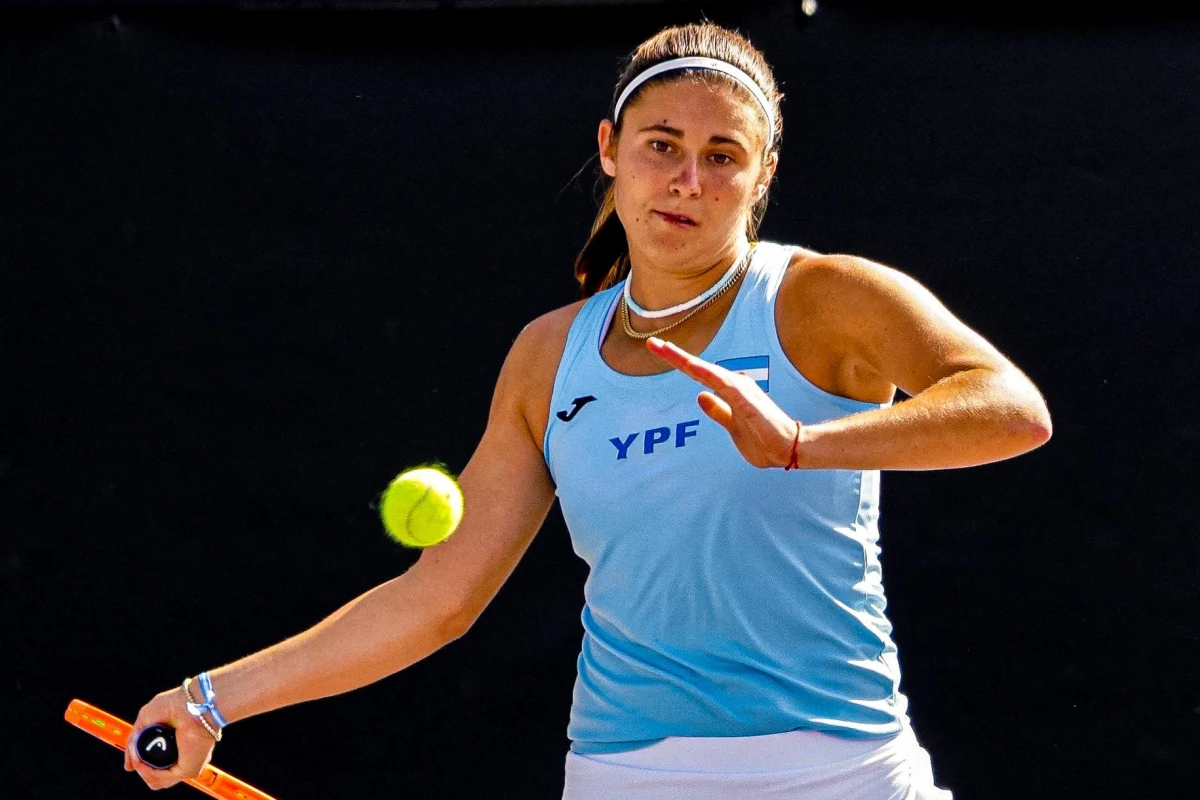 Con la tucumana Mercedes Paz como capitana, Argentina debutó con un triunfo en el Grupo Américas I de la BJK Cup