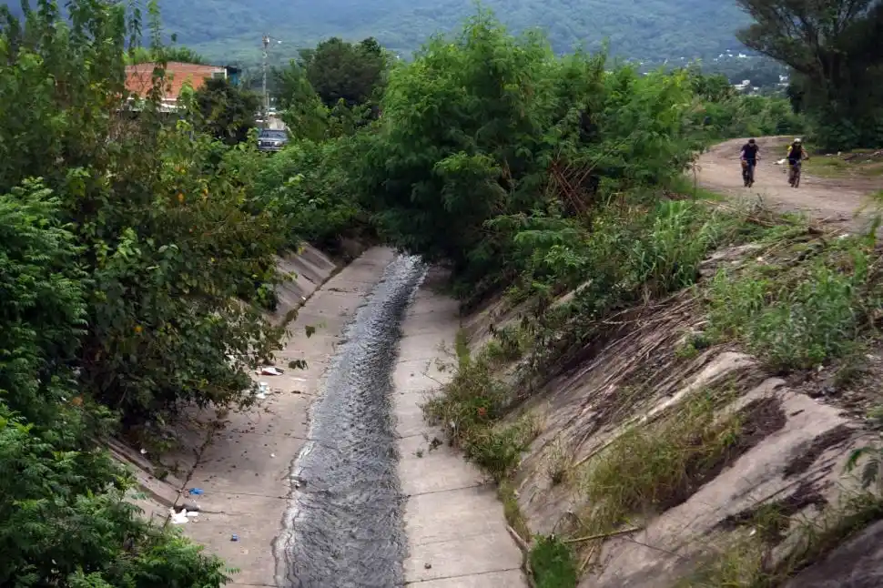 Inundaciones en el Gran Tucumán: ¿problemas naturales o falta de obras?