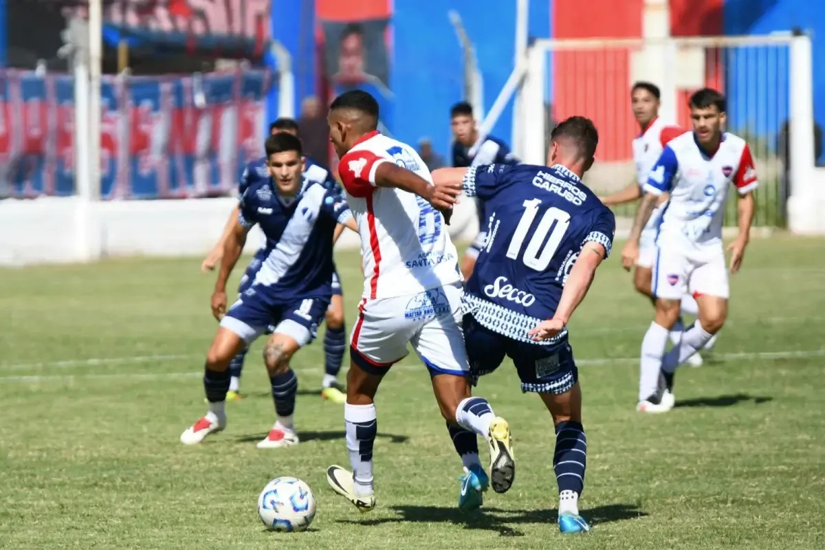 Alvarado, sin gol ni un rumbo claro, será el nuevo examen para San Martín de Tucumán