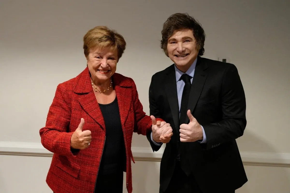 La directora del FMI, Kristalina Georgieva, y Javier Mieli