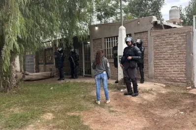 “Me puso pegamento en los ojos”: el relato de una joven secuestrada y abusada