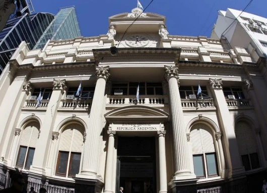 El Banco Central volvió a vender divisas