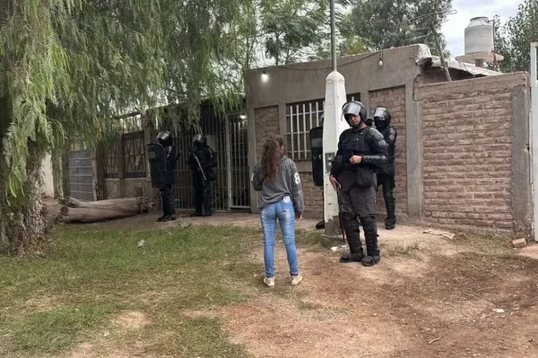 “Me puso pegamento en los ojos”: el relato de una joven secuestrada y abusada