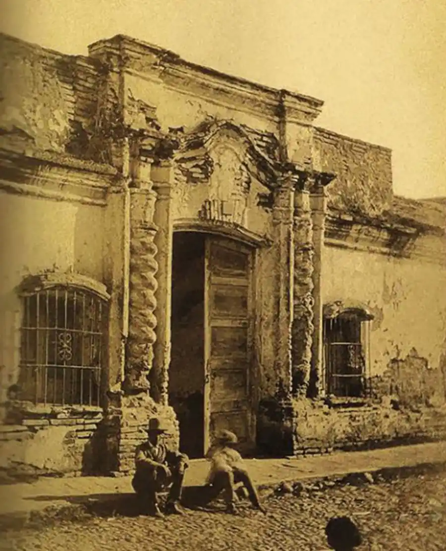 Las bacterias también son patrimonio de la Casa Histórica