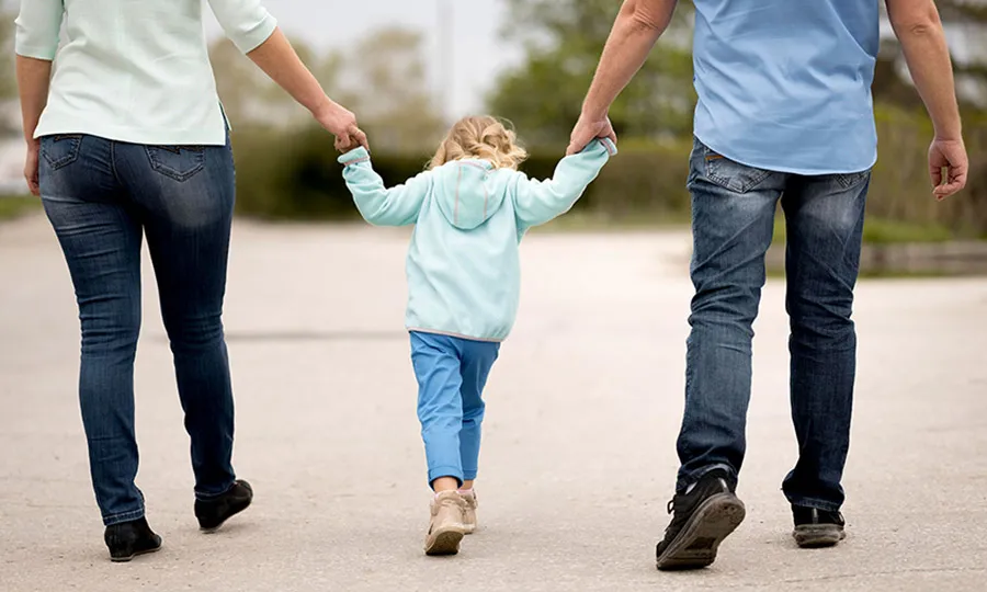 Cada vez más hijos únicos: las razones detrás de esta tendencia