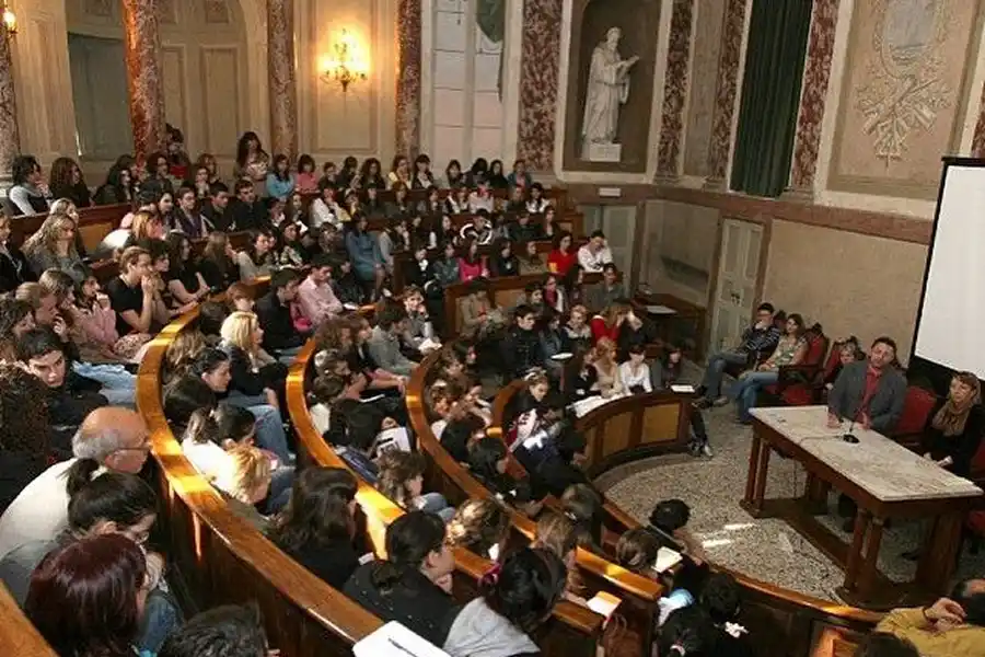 ESTUDIAR EN ITALIA. La oportunidad incluye la colaboración de la Universidad de Pavia. / UNIVERSIDAD DE PAVIA