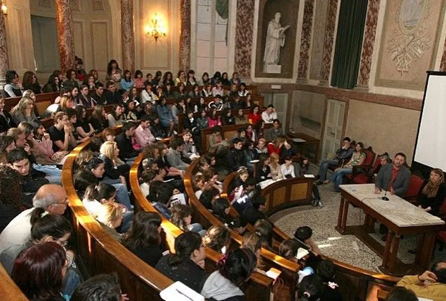 ESTUDIAR EN ITALIA. La oportunidad incluye la colaboración de la Universidad de Pavia. / UNIVERSIDAD DE PAVIA