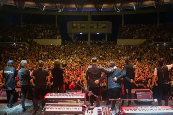 Así se vivió el recital de Calamaro en Tucumán: emoción, rock y generaciones unidas