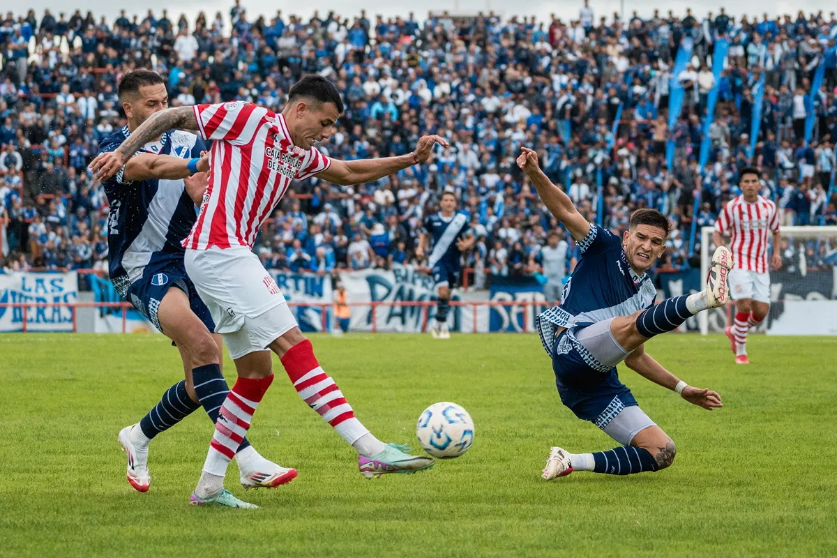 “Nos superaron en el primer tiempo”, admitió Martos sobre la victoria de San Martín en Mar del Plata