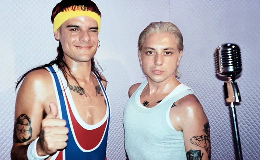 Ca7riel y Paco Amoroso pisan fuerte en Estados Unidos