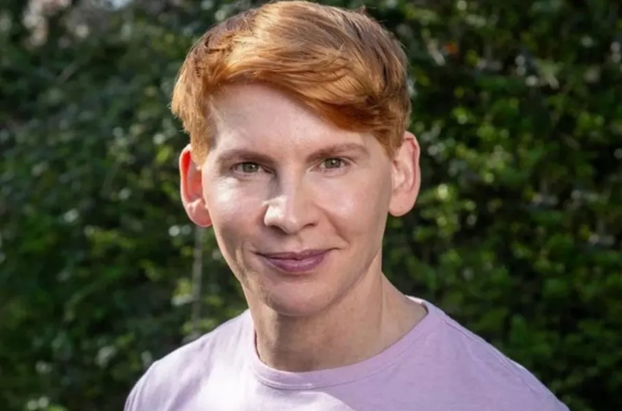 Tiene 53 años pero parece de 20: cuál es su rutina para parecer tan joven