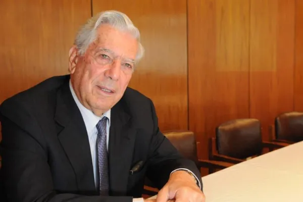 La crítica relación de Mario Vargas Llosa con el peronismo