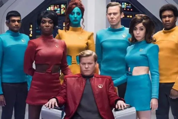 Black Mirror regresó a Netflix con seis nuevos episodios que exploran los límites de la tecnología