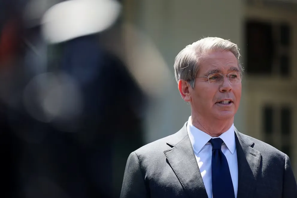 El secretario del Tesoro de Estados Unidos dijo que no está en consideración otorgar un nuevo crédito a la Argentina