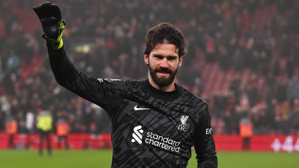 Alisson Becker.
