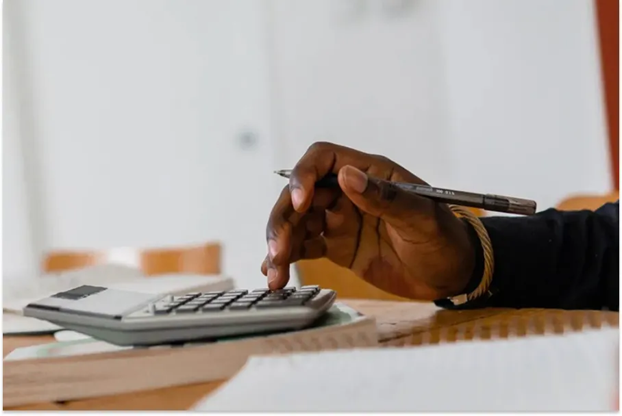 ¿Trabajás en Semana Santa? Qué días son feriados y cómo deben pagarte