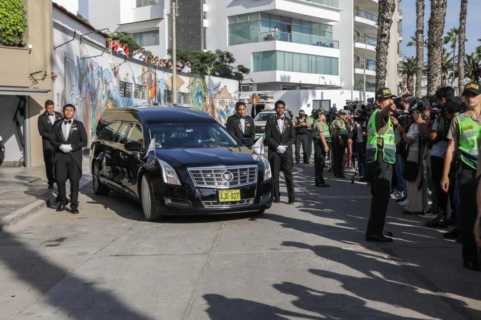 INSTRUCCIONES. El escritor dejó precisiones concretas para su último adiós y no incluían ceremonias públicas.