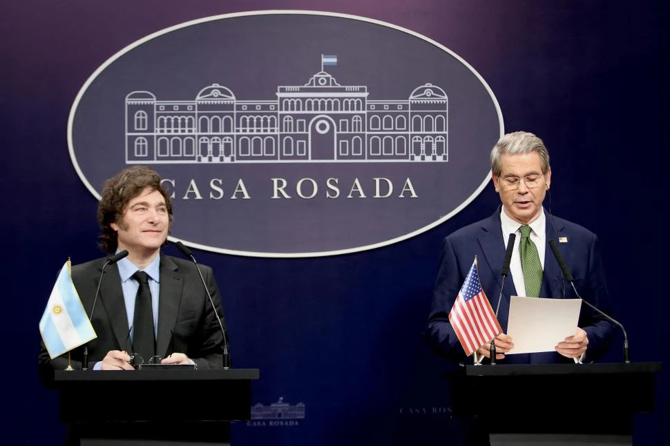 Giro para Milei: bancos de Wall Street asumirían garantía de préstamo a Argentina con activos de la Fed