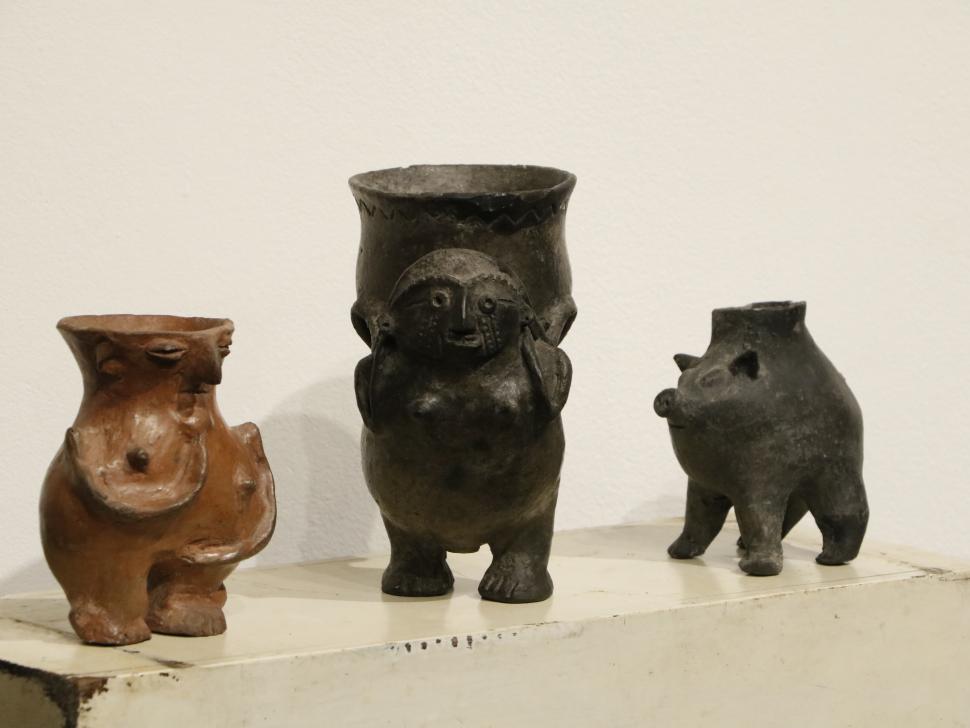 DISTINTOS ESTILOS. Los arqueólogos se abocaron al estudio de las piezas.