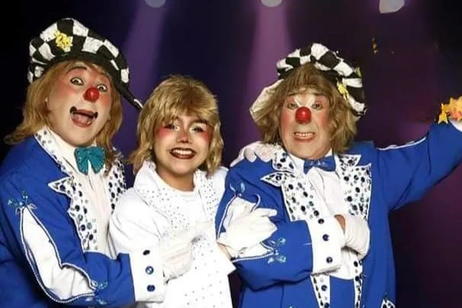 El clan de los Gatitos, una familia con cinco generaciones de payasos en el Circo Rodas: Yo quiero ser como ellos