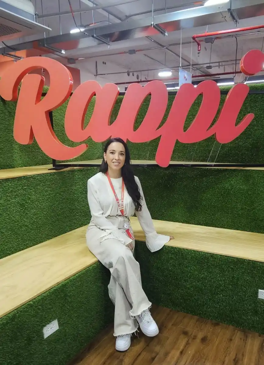 TECNOLOGÍA LATINOAMERICANA. Mariana Jiménez visitó las oficinas de Rappi durante una de las jornadas de formación en la masterclass impulsada por la ONU.