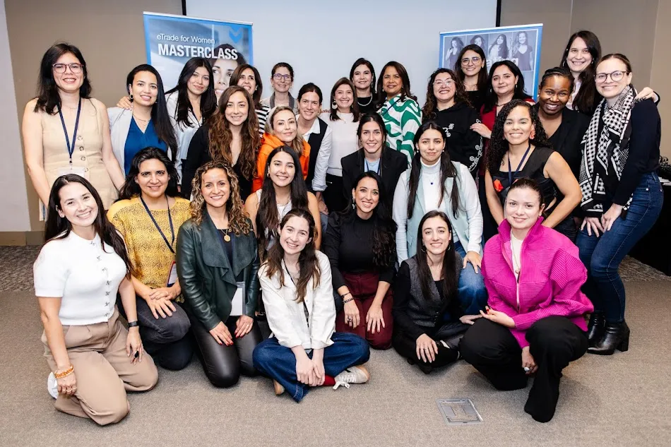 LIDERAZGO REGIONAL. La emprendedora tucumana compartió experiencias con otras 23 mujeres de América Latina y el Caribe seleccionadas para el programa.