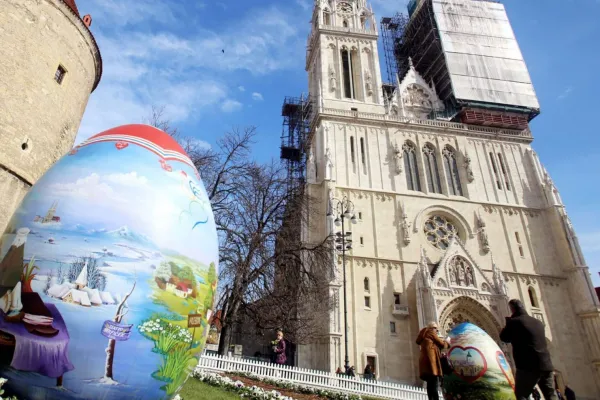 Estas son las siete tradiciones de Pascua más insólitas alrededor del mundo