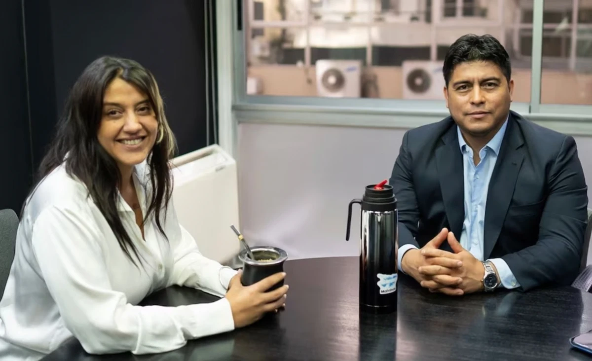 La senadora Natalia Gadano y el gobernador Claudio Vidal.