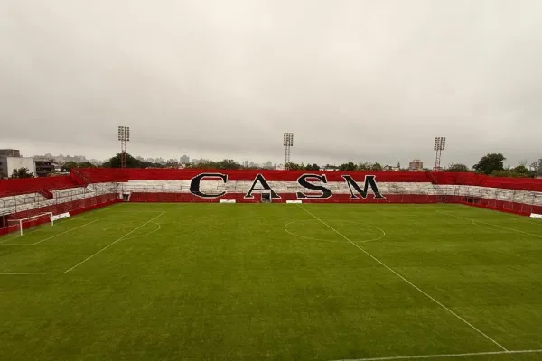 Uno de los mejores campos de juego del país: la chicana de San Martín a Atlético por la suspensión del partido