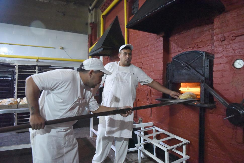 Los 100 años de Villecco: una familia que puso pasión y sacrificio para llevar el pan de cada día