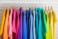 Qué color de ropa usan las personas inteligentes, según expertos