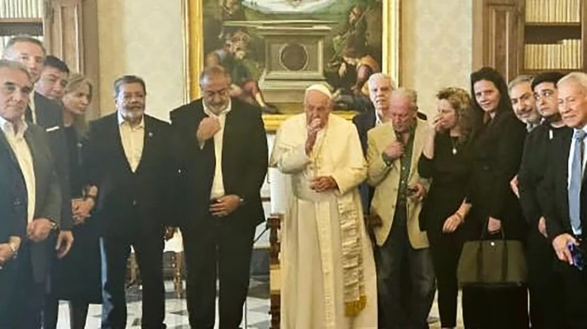 Los dirigentes de la CGT quieren organizar un homenaje de los trabajadores al papa Francisco