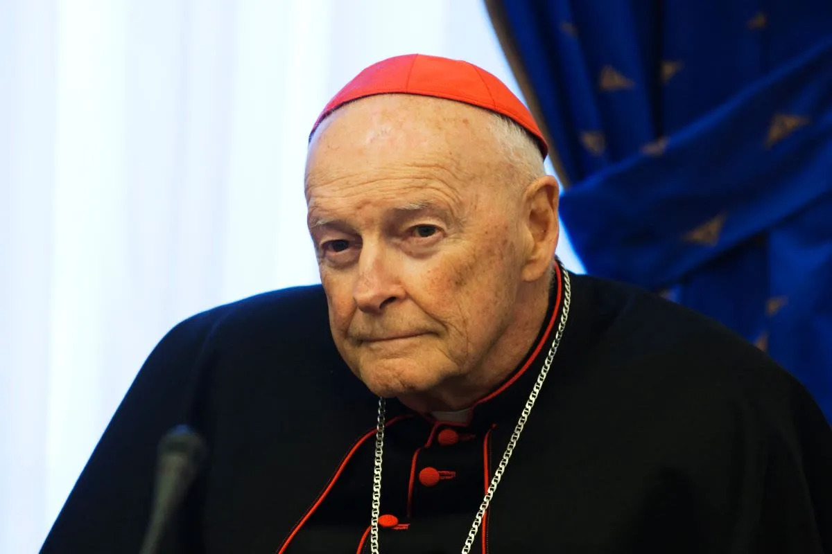 HISTÓRICO. McCarrick fue echado y perdió el título de cardenal.