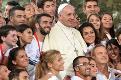 Francisco y los jóvenes: ¿qué cambió en la Iglesia con su mensaje renovador?