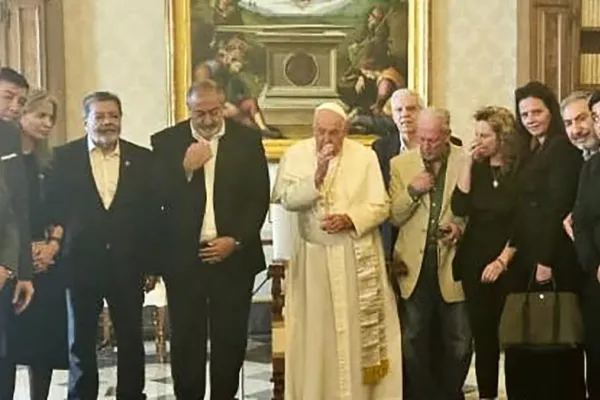 Los dirigentes de la CGT quieren organizar un homenaje de los trabajadores al papa Francisco