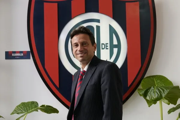 Escándalo en San Lorenzo: se filtró un video del presidente Moretti recibiendo dinero para fichar a un juvenil
