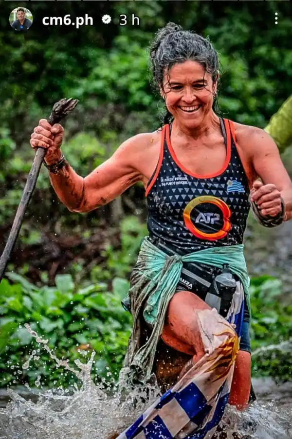 CON LA BANDERA. La uruguaya Gissele Giuria Redelico cruzó uno de los ríos con la bandera de Uruguay en su pierna derecha.