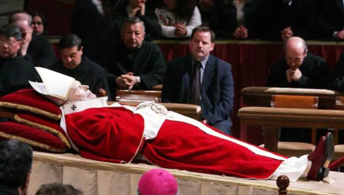 Desde el Papa Juan Pablo II, los funerales papales se convirtieron en eventos mediáticos globales.