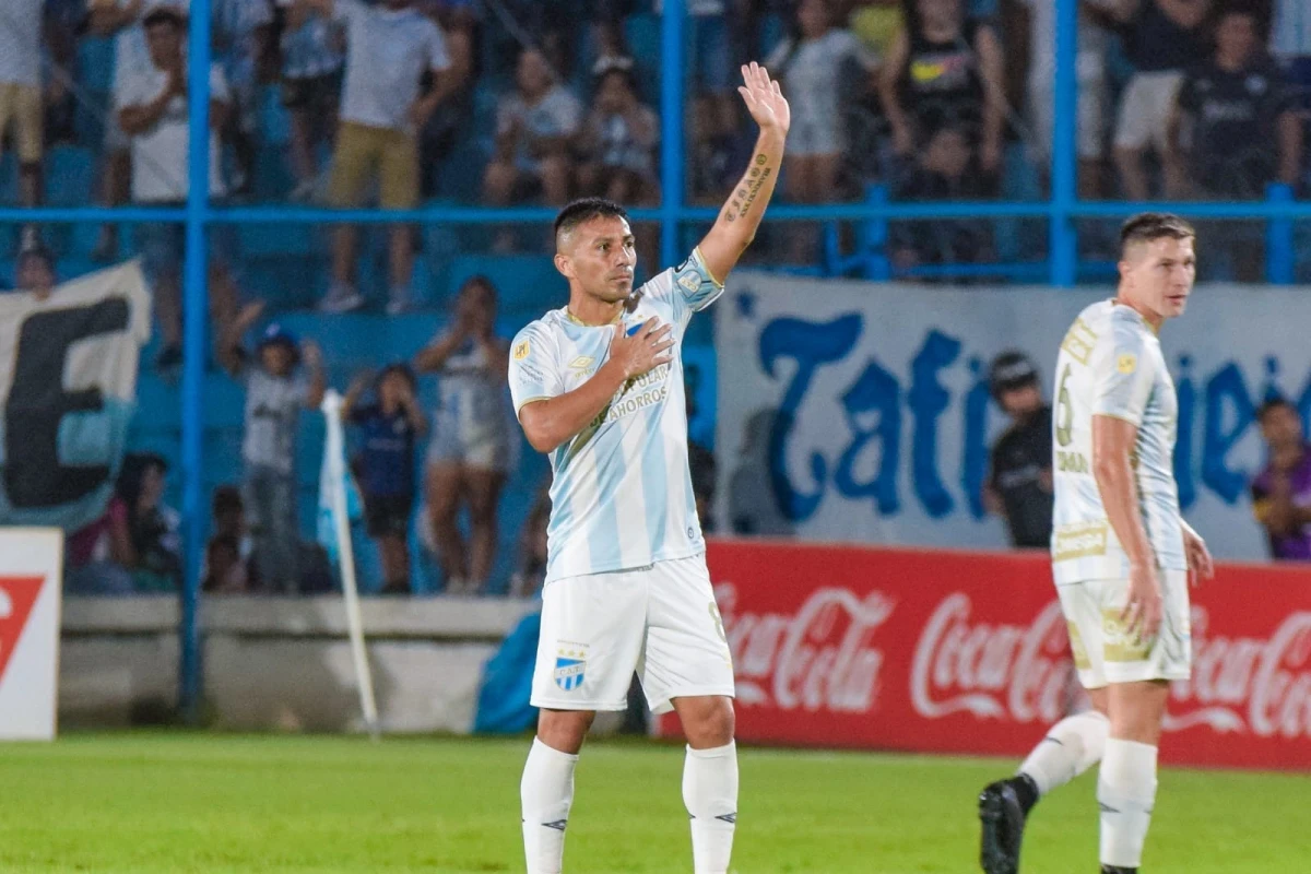 Vamos a ir a ganar en Mendoza y después buscaremos la clasificación en casa, dijo el capitán de Atlético