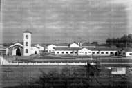 Recuerdos fotográficos: imponentes construcciones en el parque