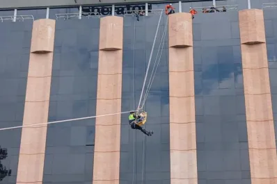 Los bomberos cerraron un curso de Operador de Rescate con un simulacro en el Sheraton