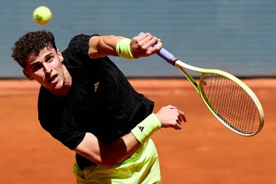 Día casi ideal para los tenistas argentinos en el Masters 1000 de Madrid: ganaron los Cerúndolo y Francisco Comesaña
