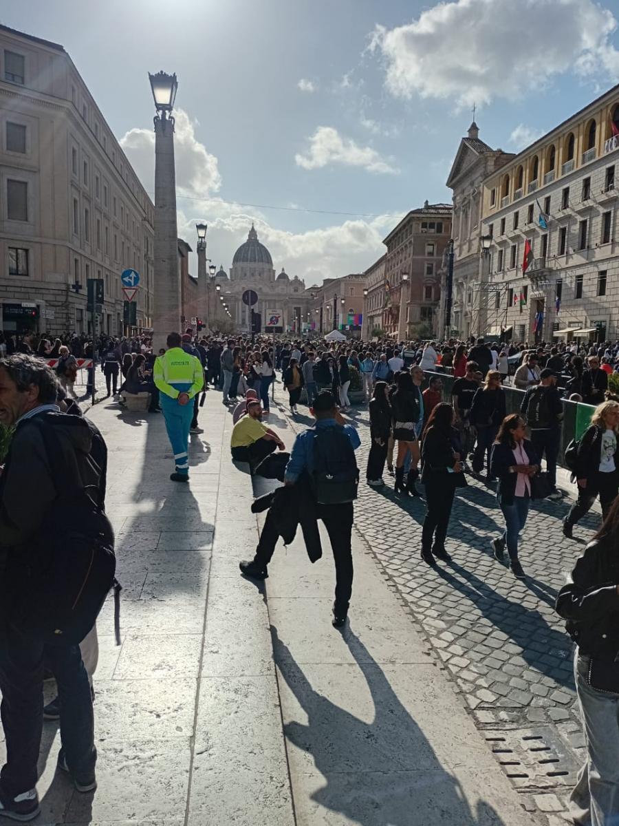 Cerraron el acceso al velorio del papa Francisco por cuestiones de seguridad
