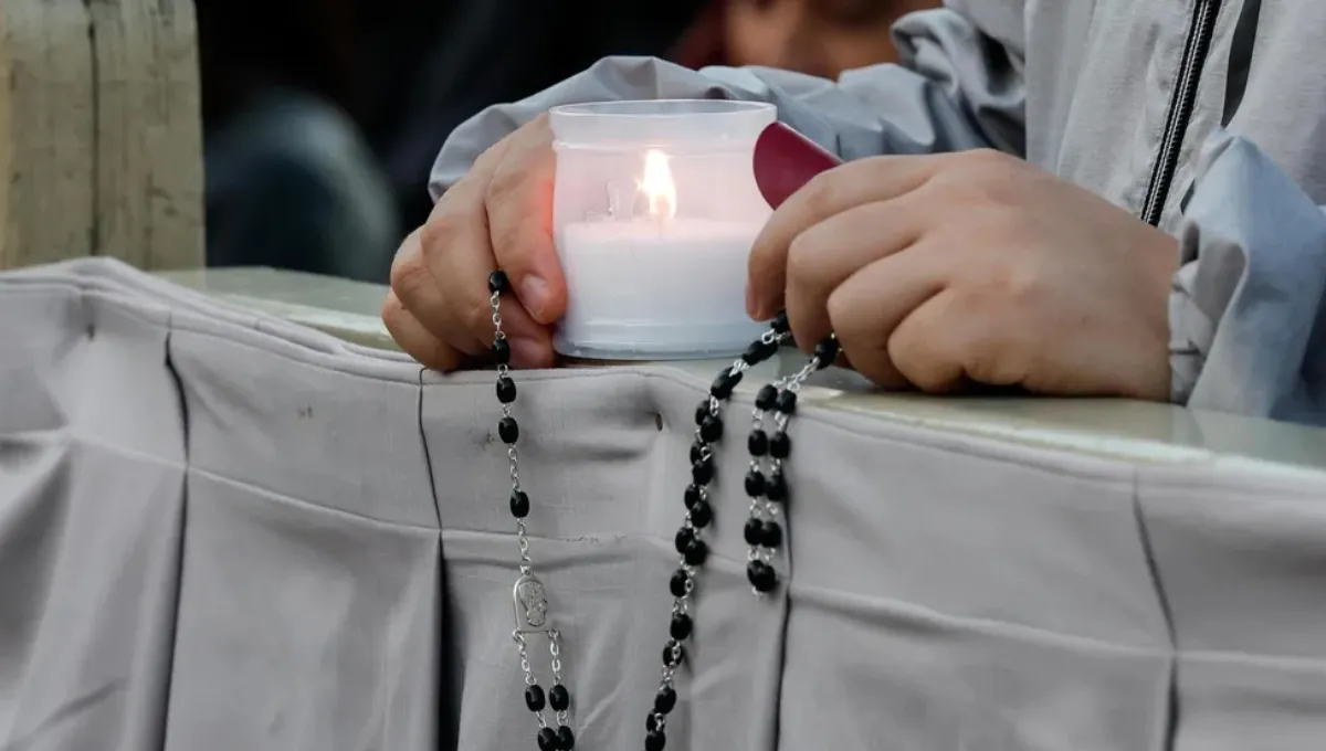 Cómo es el Responso por el papa Francisco y cómo qué se reza: aquí la oración completa